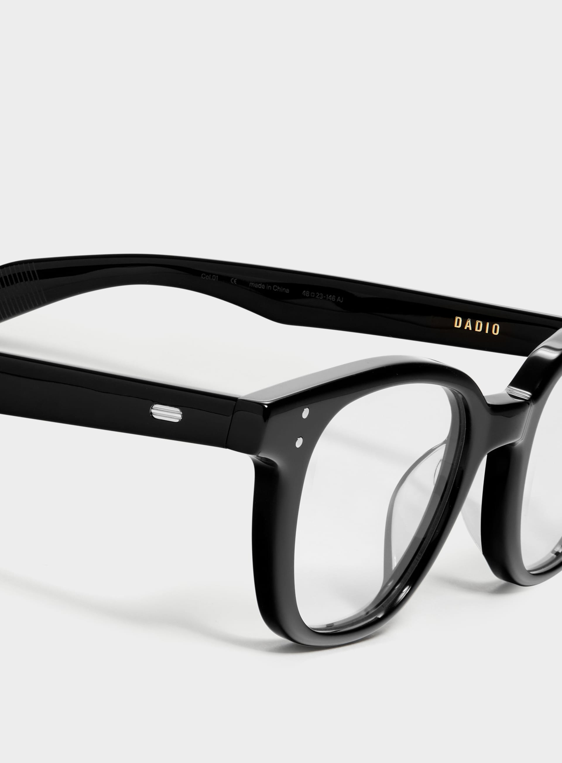 Dadio 01