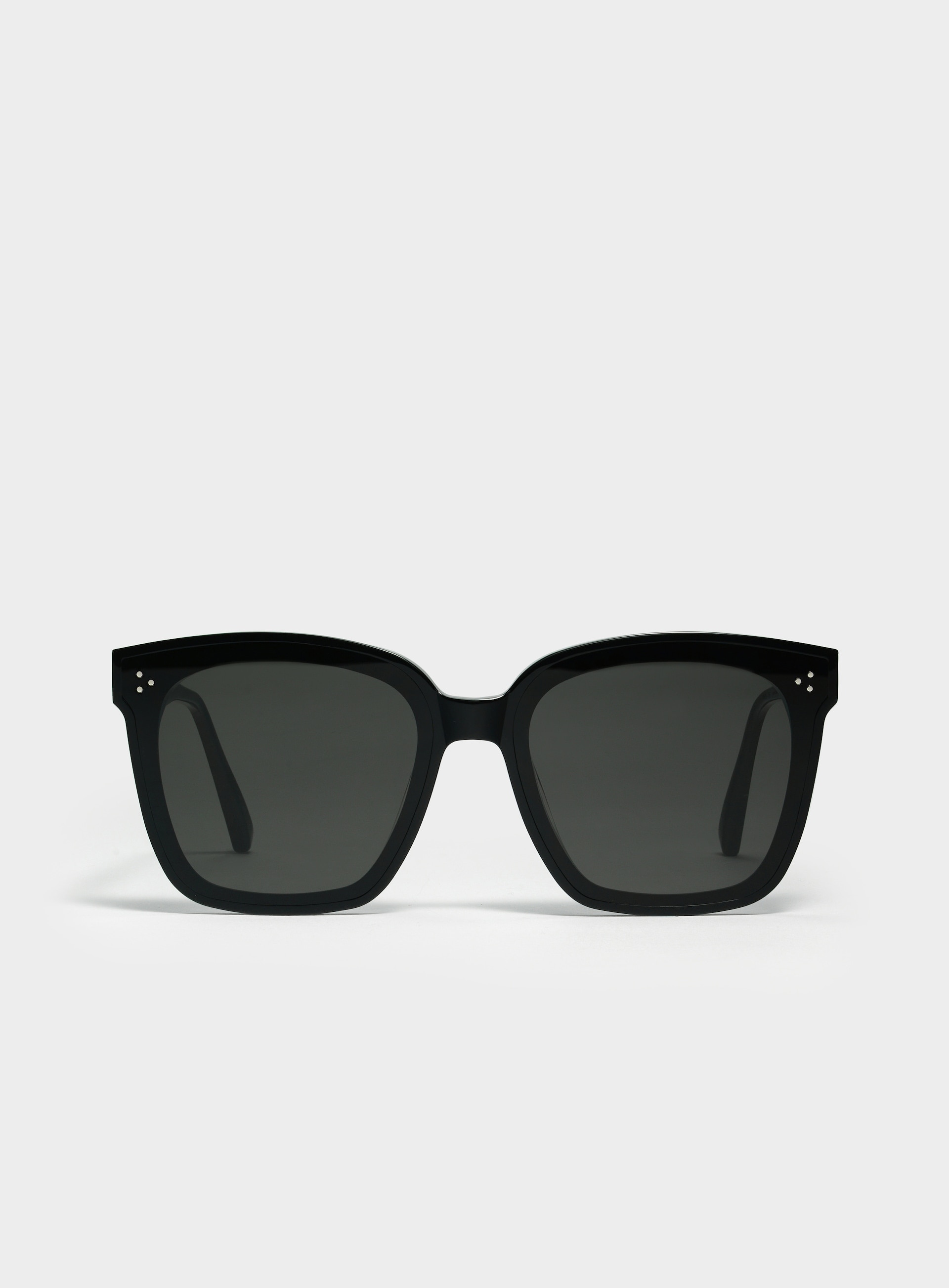 <? $selectedSimpleProduct['name'] ?? $item['product']['name'] ?>