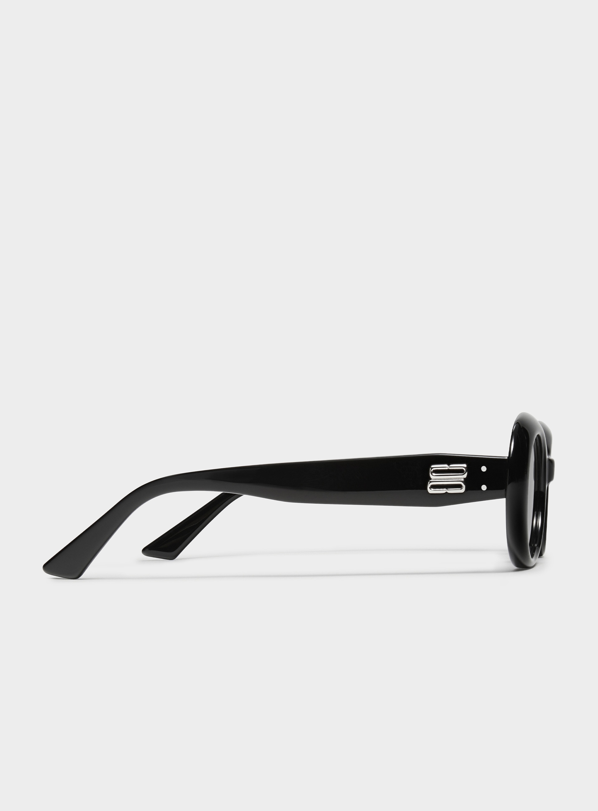 Gentle Monster sunglasses | One Point Seven Four - ONEPOINTSEVENFOUR
