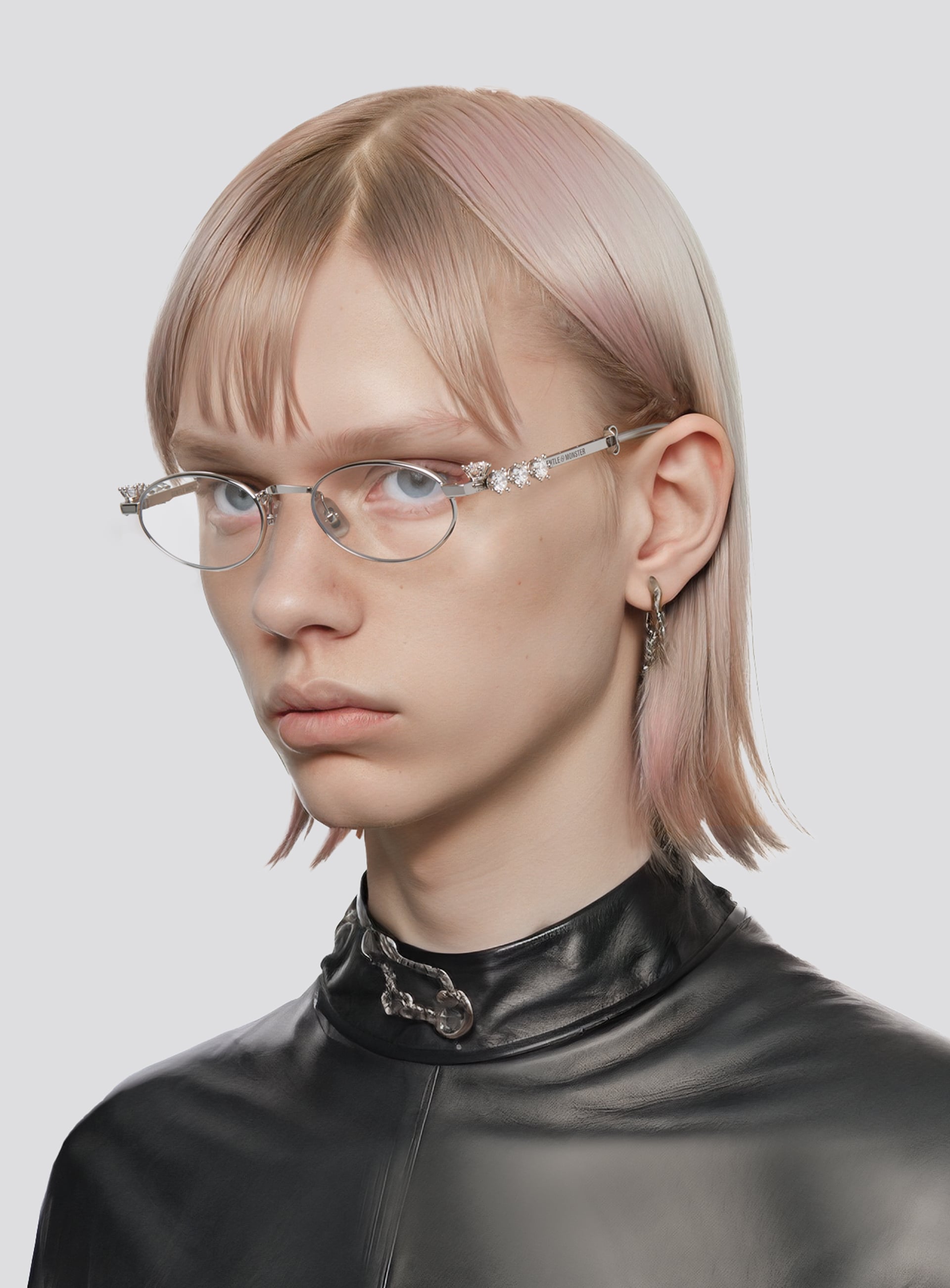 D’heygere - Pierced 02