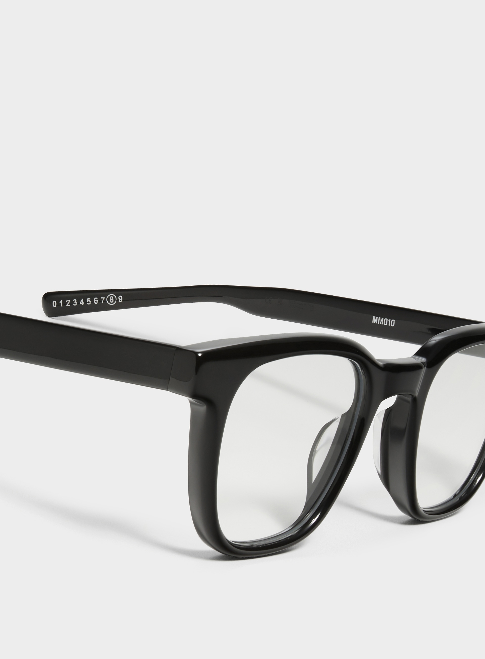Maison Margiela - MM010 01 | Gentle Monster