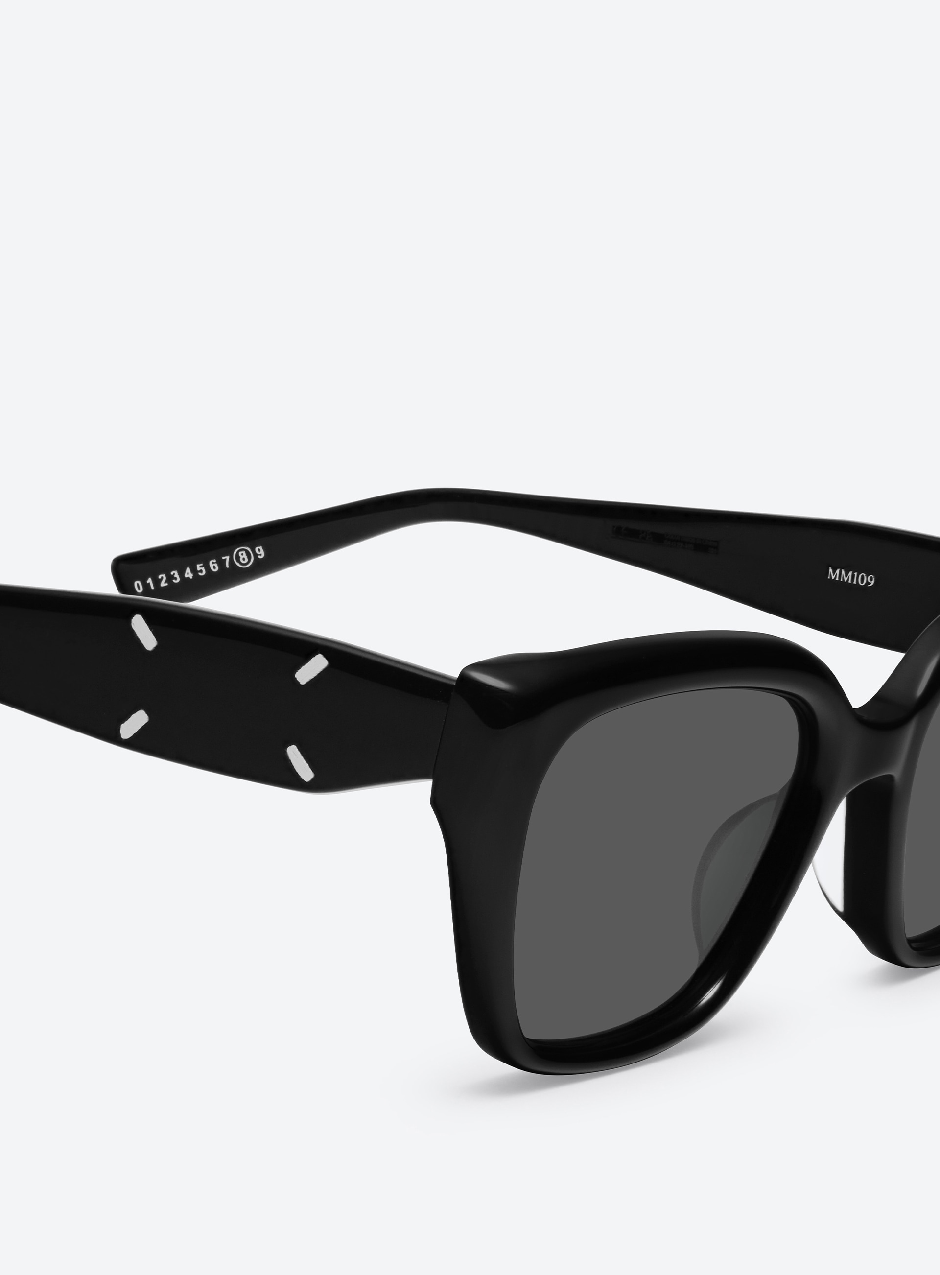 Maison Margiela - MM109 01