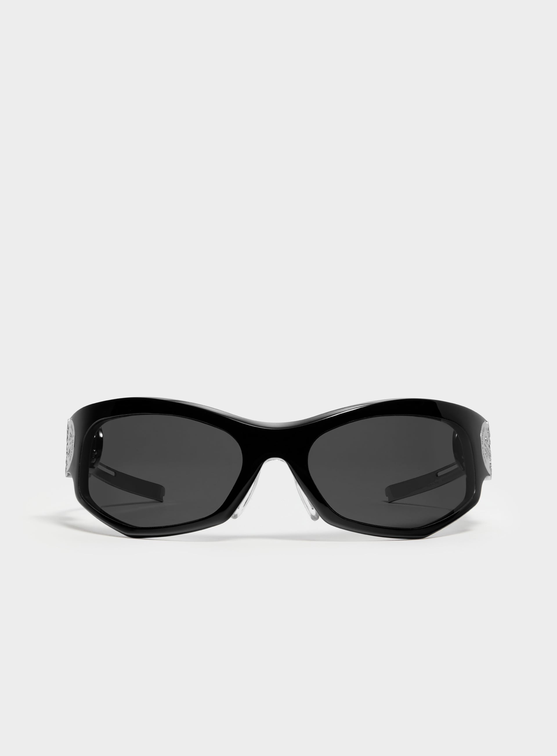 Moncler - Swipe 1 01