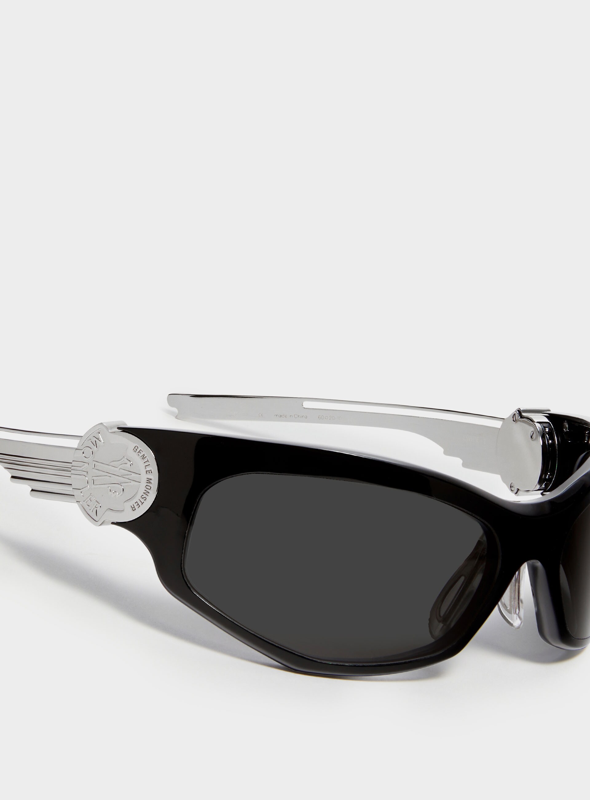 Moncler - Swipe 1 01